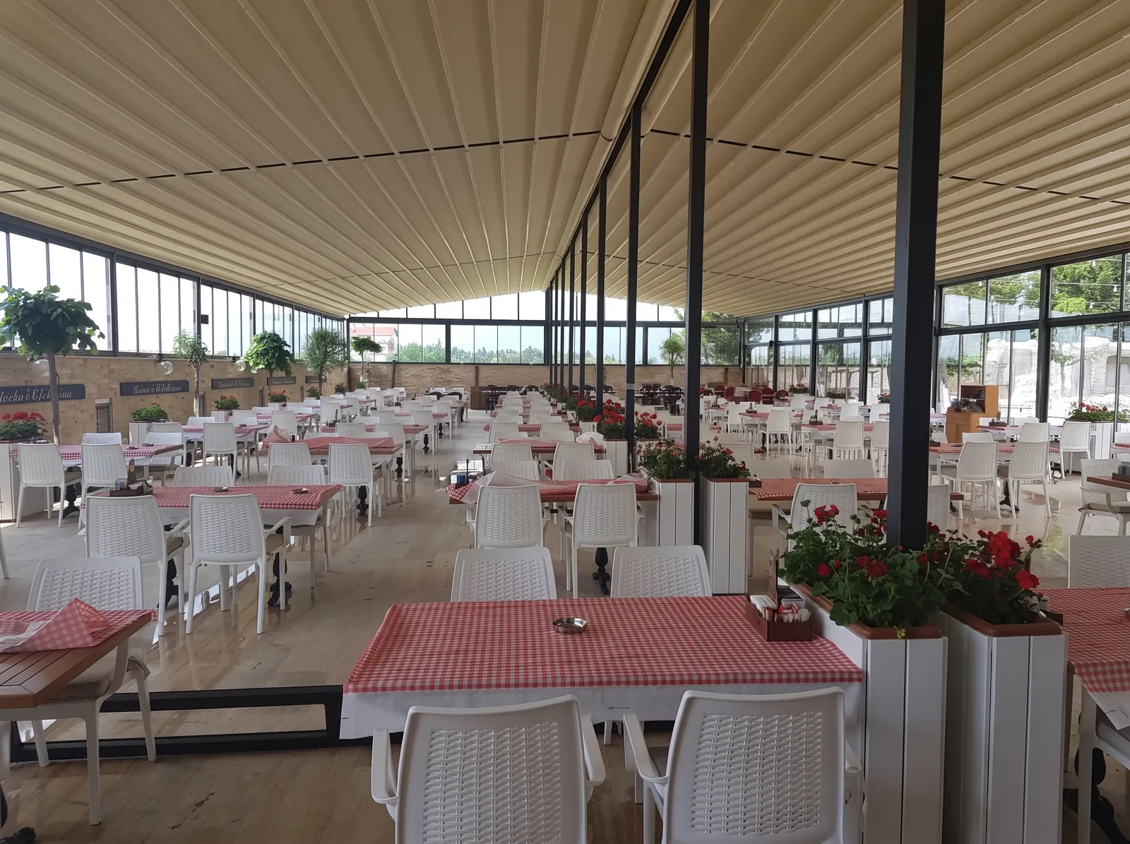 Babacan Restaurant — Değirmenköy, سيليفري, تركيا